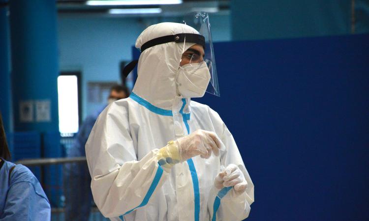 Coronavirus Marche, 506 casi in 24 ore: 56 sono nel Maceratese Coronavirus Marche, 506 casi in 24 ore: 56 sono nel Maceratese