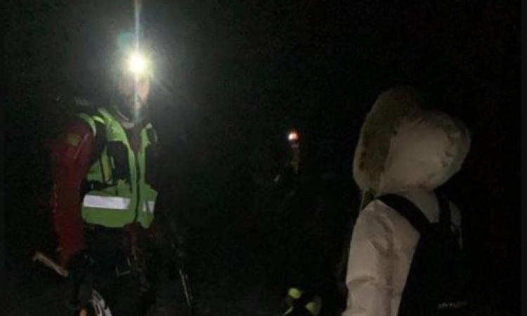 Perdono l'orientamento sul Monte Amandola: recuperate due escursioniste Perdono l'orientamento sul Monte Amandola: recuperate due escursioniste