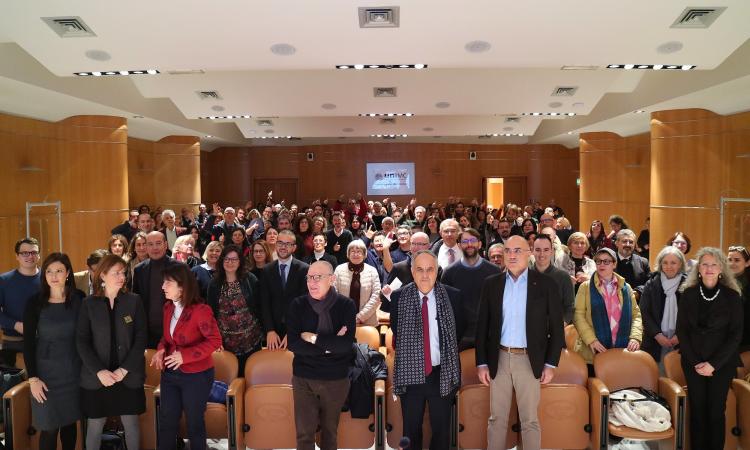 Unimc, auguri di natale in diretta su Youtube con gli studenti Unimc, auguri di natale in diretta su Youtube con gli studenti