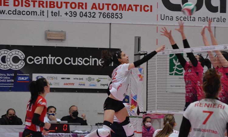 Volley, 3 punti d'oro per la Cbf Balducci Macerata: Cda Talmassons al tappeto in 4 set Volley, 3 punti d'oro per la Cbf Balducci Macerata: Cda Talmassons al tappeto in 4 set