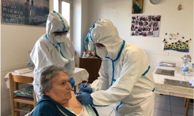 Montefano, al via le vaccinazioni alla Casa di Riposo: la struttura è sempre stata Covid free Montefano, al via le vaccinazioni alla Casa di Riposo: la struttura è sempre stata Covid free