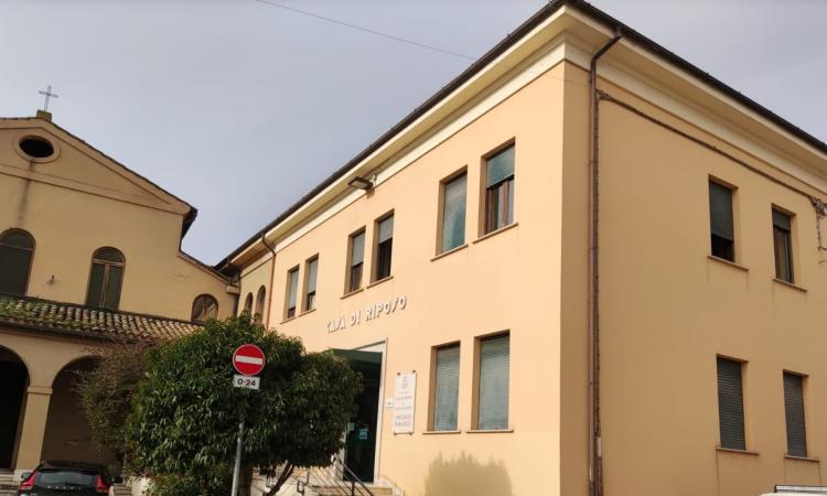 Tolentino, il Partito Comunista sui contagi alla casa di riposo: "Silenzio assordante della politica" Tolentino, il Partito Comunista sui contagi alla casa di riposo: "Silenzio assordante della politica"