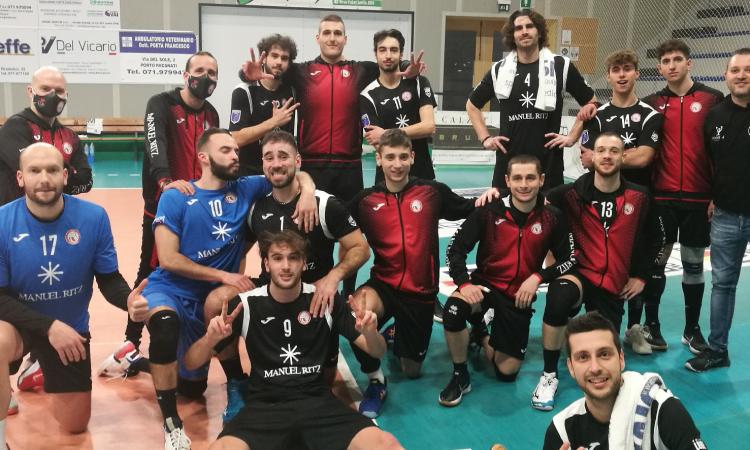 Serie B, buona la prima per la Paoloni Macerata: sbancata Loreto Serie B, buona la prima per la Paoloni Macerata: sbancata Loreto