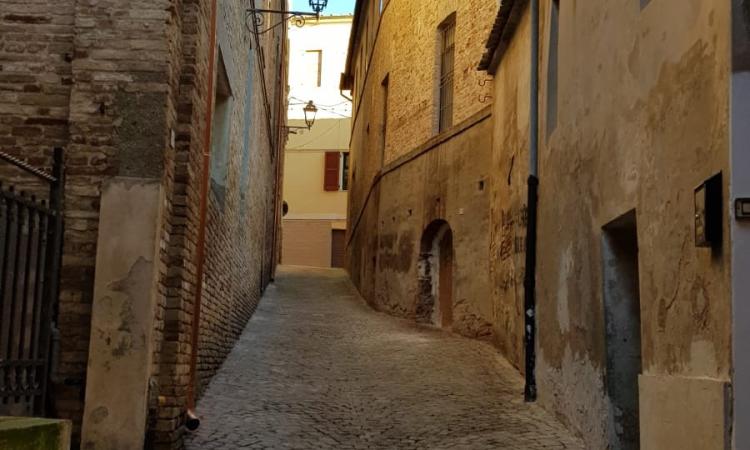 Potenza Picena, vicolo Balilla riaperto al passaggio pedonale