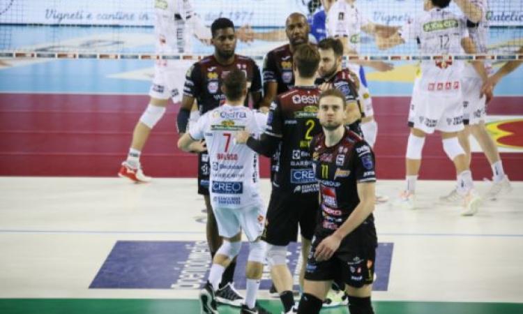 Lube, rotta verso Bologna per le Final Four di Coppa Italia: come seguire la sfida contro Modena Lube, rotta verso Bologna per le Final Four di Coppa Italia: come seguire la sfida contro Modena
