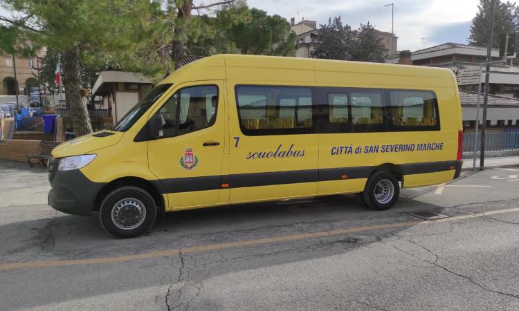 San Severino, nuovi bus per il servizio scolastico: presto in funzione anche quello elettrico San Severino, nuovi bus per il servizio scolastico: presto in funzione anche quello elettrico