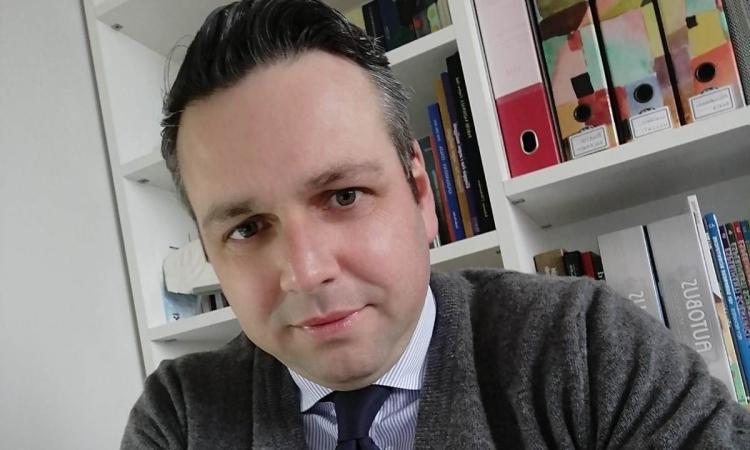 Impianti sciistici chiusi, Paoloni contrario: "Scelta assurda fatta da chi non conosce la realtà" Impianti sciistici chiusi, Paoloni contrario: "Scelta assurda fatta da chi non conosce la realtà"