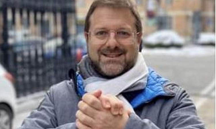 "Atleti al tuo fianco", raccolta fondi per chi lotta contro il cancro: il cuore della Pallavolo Macerata "Atleti al tuo fianco", raccolta fondi per chi lotta contro il cancro: il cuore della Pallavolo Macerata