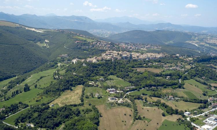 Reputazione turistica, Marche al quarto posto in Italia: sui social è boom a suon di like Reputazione turistica, Marche al quarto posto in Italia: sui social è boom a suon di like