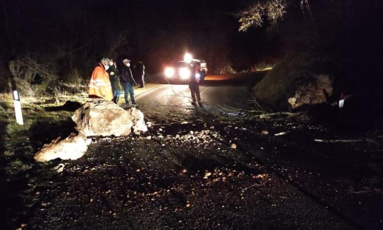 Esanatoglia, resta chiusa la Provinciale 29: traffico dirottato in direzione Matelica