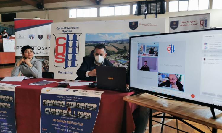 Cus Camerino, e-sports e cyberbullismo al centro del primo incontro de "I giovani c'entrano" Cus Camerino, e-sports e cyberbullismo al centro del primo incontro de "I giovani c'entrano"