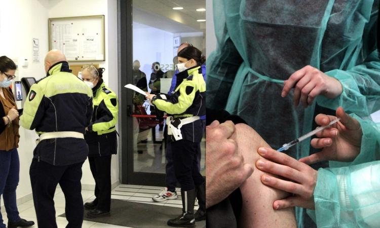 Macerata, al via i vaccini per forze dell'ordine e persone fragili: "200 dosi al giorno l'obiettivo" (FOTO) Macerata, al via i vaccini per forze dell'ordine e persone fragili: "200 dosi al giorno l'obiettivo" (FOTO)