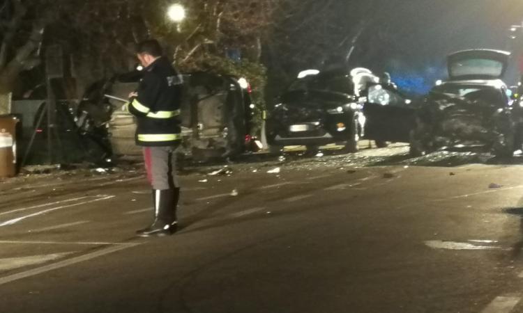 Risarcimento danni a seguito di incidente stradale mortale del parente: a chi spetta? Risarcimento danni a seguito di incidente stradale mortale del parente: a chi spetta?