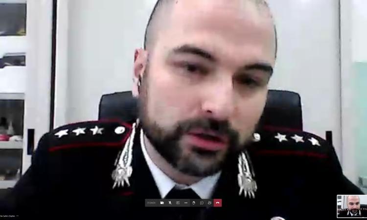 Legalità e cyberbullismo: il comandante De Carlini incontra i ragazzi dell'Istituto Frau Legalità e cyberbullismo: il comandante De Carlini incontra i ragazzi dell'Istituto Frau