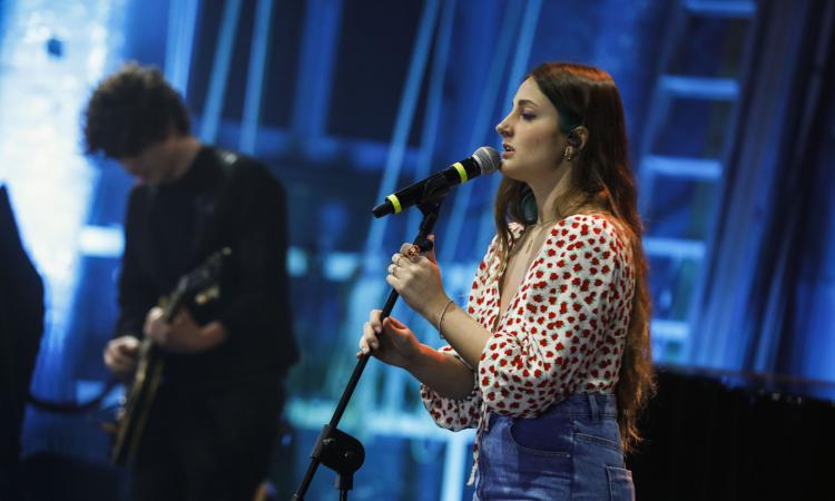 Musicultura 2021, proseguono le audizioni live: Elena Mottarelli protagonista della seconda serata Musicultura 2021, proseguono le audizioni live: Elena Mottarelli protagonista della seconda serata