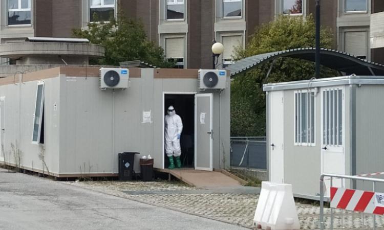 Coronavirus, undici decessi oggi nelle Marche: quattro vittime negli ospedali del Maceratese Coronavirus, undici decessi oggi nelle Marche: quattro vittime negli ospedali del Maceratese