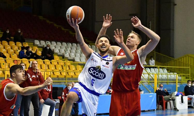 Basket, volto nuovo in casa Virtus Civitanova: ingaggiato l'esterno Matteo Fabi