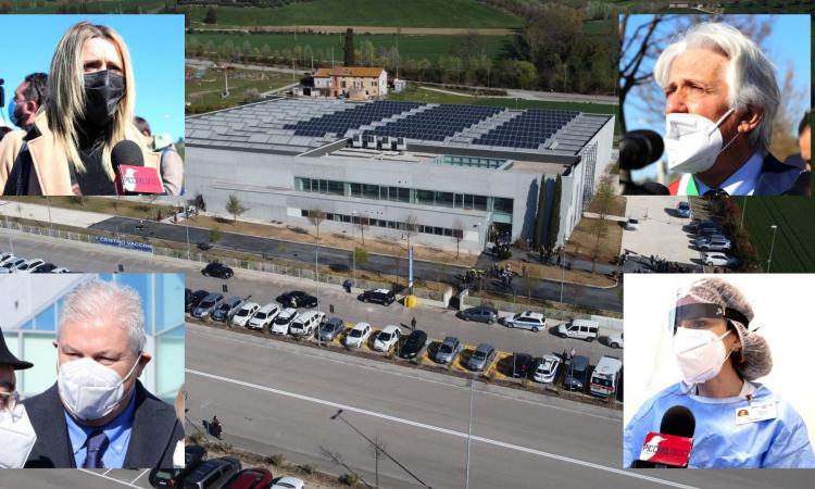 Nuovo hub vaccinale Macerata, operatori sanitari già al lavoro dal mattino: "prime ore emozionanti" (VIDEO e FOTO) Nuovo hub vaccinale Macerata, operatori sanitari già al lavoro dal mattino: "prime ore emozionanti" (VIDEO e FOTO)