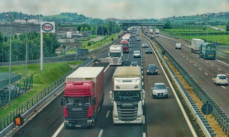 Autotrasportatori Cna a convegno: appuntamento per il prossimo 10 aprile Autotrasportatori Cna a convegno: appuntamento per il prossimo 10 aprile