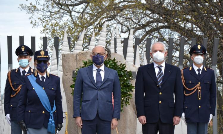 Macerata, la Polizia festeggia la sua fondazione: in un anno 56 arresti e 74 patenti ritirate