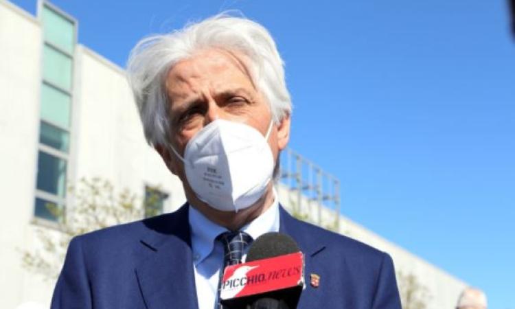 Parcaroli difende il 'suo' ospedale: "Macerata non ha accettato passivamente alcuna scelta" Parcaroli difende il 'suo' ospedale: "Macerata non ha accettato passivamente alcuna scelta"