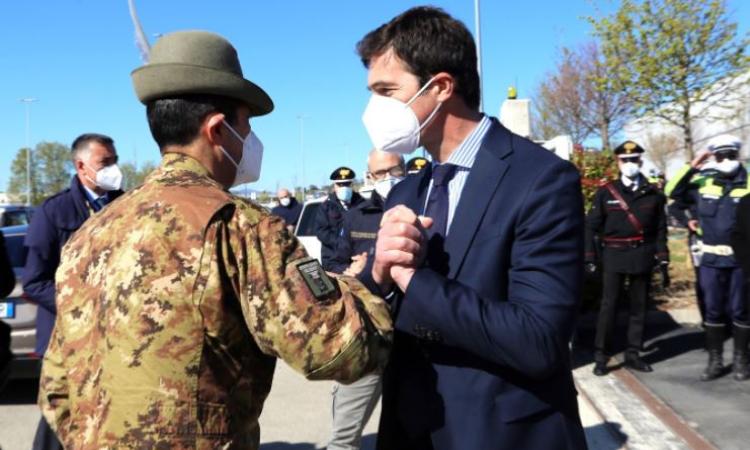 Marche, sarà un'altra settimana in giallo: "Zona bianca? ora non mi sembra facilmente raggiungibile" Marche, sarà un'altra settimana in giallo: "Zona bianca? ora non mi sembra facilmente raggiungibile"