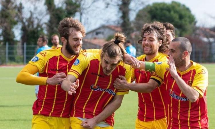 Serie D, monologo della Recanatese in terra laziale: sconfitta in rimonta per il Tolentino Serie D, monologo della Recanatese in terra laziale: sconfitta in rimonta per il Tolentino