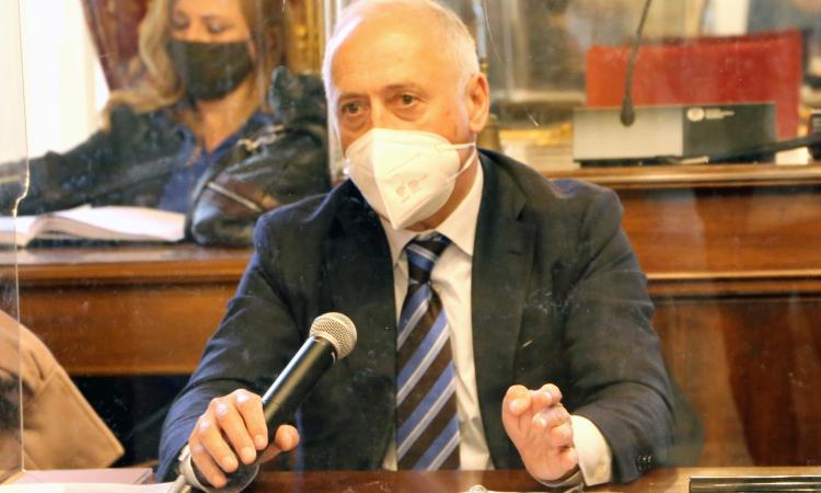 Vaccini, Saltamartini: "Al via le prenotazioni per i turisti, potranno fare richiamo nelle Marche"