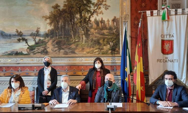 Recanati, il Comune sigla un protocollo d’intesa per la promozione turistica del territorio Recanati, il Comune sigla un protocollo d’intesa per la promozione turistica del territorio