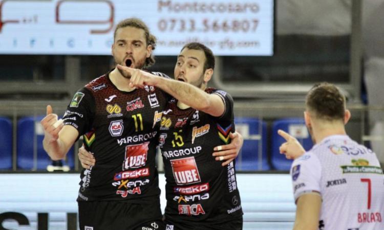 Volley, la Lube attesa dal primo match ball scudetto: ecco come seguire la sfida con Perugia