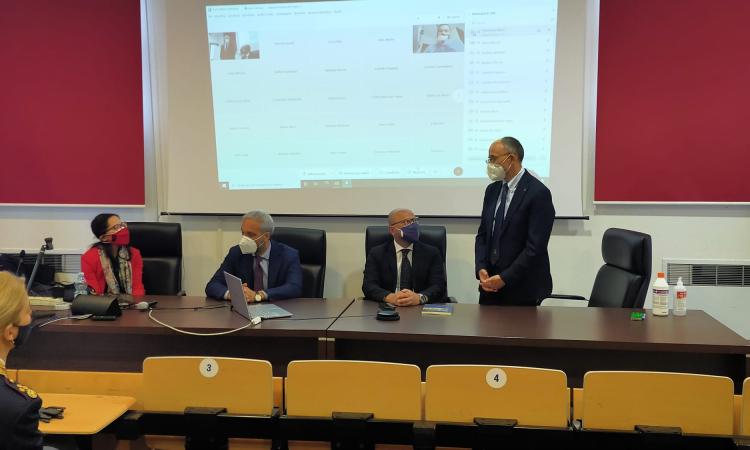 Il Questore sale in cattedra per Unicam: al via i convegni dedicati agli studenti di Giurisprudenza