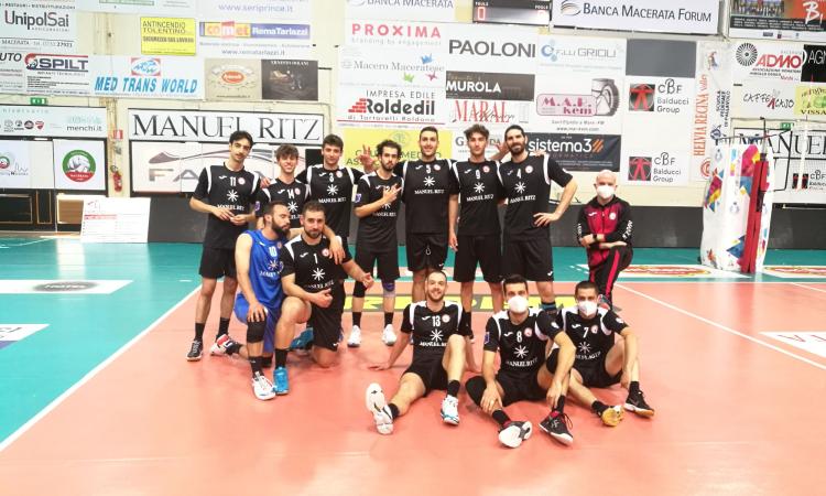 Serie B, la Paoloni Macerata accede al secondo turno dei playoff: Foligno ko in tre set