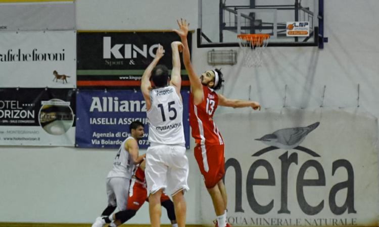 Serie B semifinale playout - La Rossella Civitanova trionfa in gara 1: Teramo finisce al tappeto