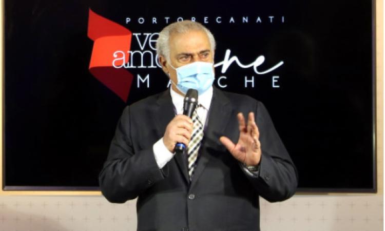 Sabato di risse a Porto Recanati, il sindaco: "Chi è testimone, chiami i numeri di emergenza. È un dovere civico" Sabato di risse a Porto Recanati, il sindaco: "Chi è testimone, chiami i numeri di emergenza. È un dovere civico"