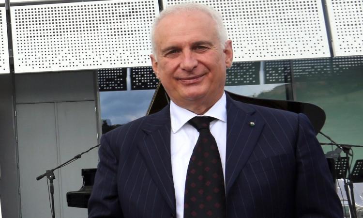 Rischio usura nel maceratese, si insedia l'Osservatorio regionale: "Supporterà gli imprenditori" Rischio usura nel maceratese, si insedia l'Osservatorio regionale: "Supporterà gli imprenditori"