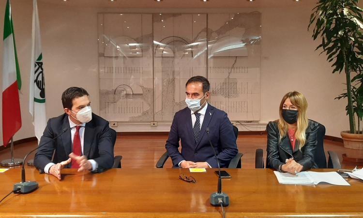 Scuola Marche, assegnate le classi per tutti i comuni del cratere: 40 sono in deroga