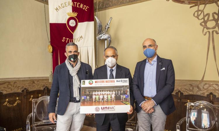 Med Store Macerata e Unimc, rinnovato il connubio: l'obiettivo è creare una Cittadella dello Sport Med Store Macerata e Unimc, rinnovato il connubio: l'obiettivo è creare una Cittadella dello Sport