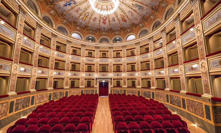 Tolentino, il Centro Teatrale Sangallo festeggia i 40 anni di attività con una mostra al Vaccaj Tolentino, il Centro Teatrale Sangallo festeggia i 40 anni di attività con una mostra al Vaccaj