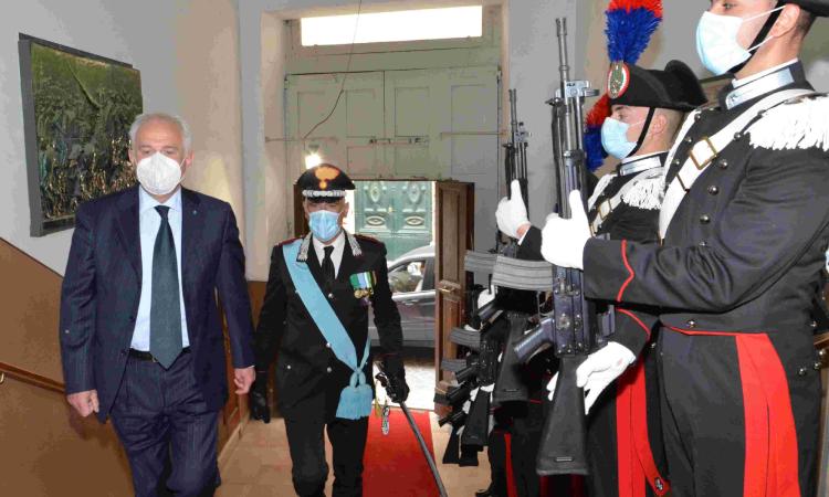 Macerata, carabinieri in festa per il 207° annuale di fondazione: nel 2020 risolti il 28% dei delitti