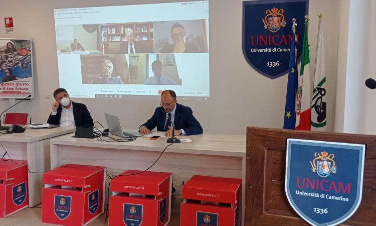 Conclusa con successo la quarta edizione de "Il Bello di Unicam": spunti e riflessioni nei tre giorni di evento Conclusa con successo la quarta edizione de "Il Bello di Unicam": spunti e riflessioni nei tre giorni di evento