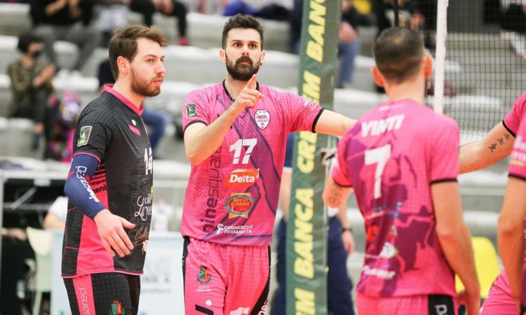 MedStore Macerata, arriva da Porto Viro lo schiacciatore Enrico Lazzaretto MedStore Macerata, arriva da Porto Viro lo schiacciatore Enrico Lazzaretto