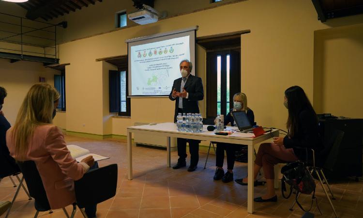 Una cabina di regia per i sentieri dell'Alto Potenza: l'Unione Montana "muove" il turismo lento