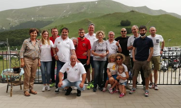 Bolognola, oltre 160 partecipanti al Motoraduno: il Moto Club Morrovalle vince il Memorial "Pavoni" Bolognola, oltre 160 partecipanti al Motoraduno: il Moto Club Morrovalle vince il Memorial "Pavoni"