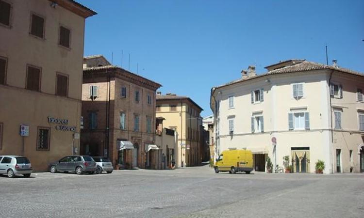 Tolentino, lavori in piazza Mauruzi: il 23 giugno arrivano i divieti di sosta