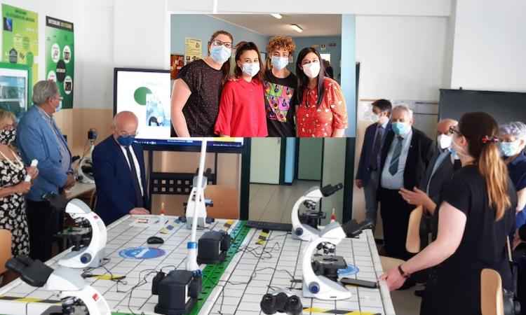 Macerata, l'Istituto Agrario  inaugura il nuovo laboratorio di biotecnologie
