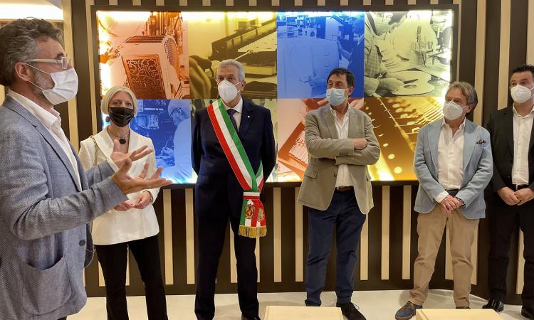 Recanati, inaugurato il Museo della Musica: viaggio nel distretto delle aziende del suono Recanati, inaugurato il Museo della Musica: viaggio nel distretto delle aziende del suono