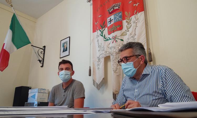 Sefro, il consiglio comunale torna in presenza: discusso l'aumento Tari per le utenze non domestiche Sefro, il consiglio comunale torna in presenza: discusso l'aumento Tari per le utenze non domestiche