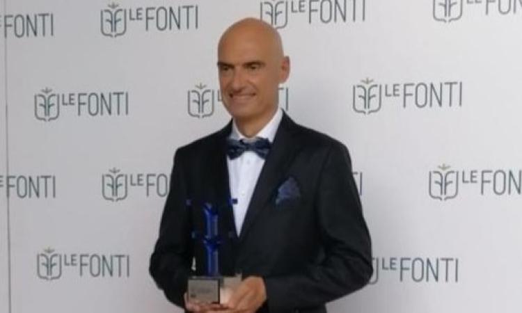 "Eccellenza dell'anno": premiato il Banco Marchigiano "Eccellenza dell'anno": premiato il Banco Marchigiano