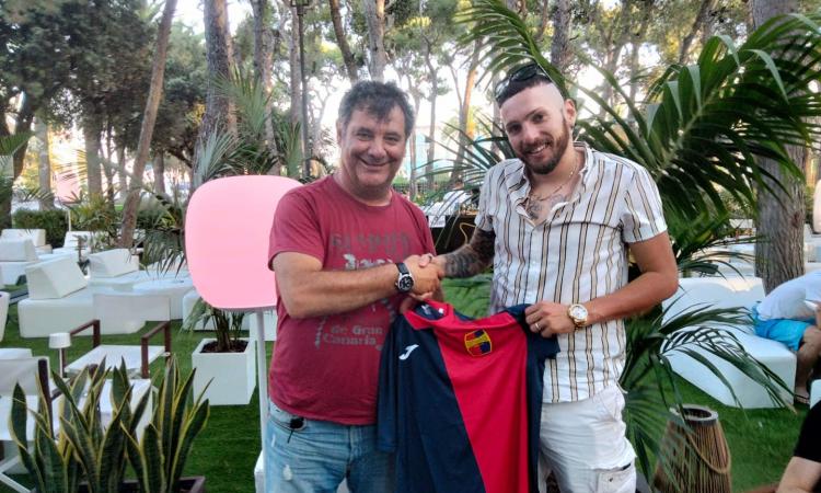 Nuovo attaccante per la Civitanovese: è ufficiale Daniele Gragnoli Nuovo attaccante per la Civitanovese: è ufficiale Daniele Gragnoli