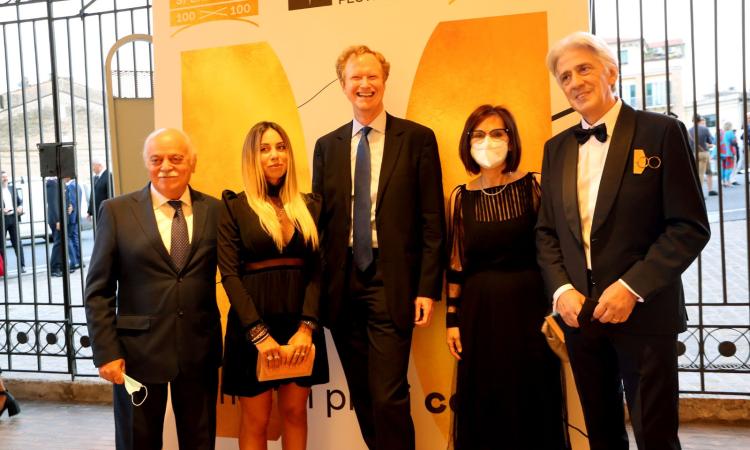 Macerata, di scena la prima dell'Opera Festival. Unanime il coro: "ripartire dalla cultura" (FOTO E VIDEO) Macerata, di scena la prima dell'Opera Festival. Unanime il coro: "ripartire dalla cultura" (FOTO E VIDEO)